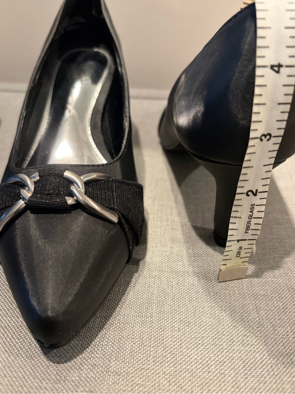 easy street Black Pointed Toe Pumps with Silver Link Accent